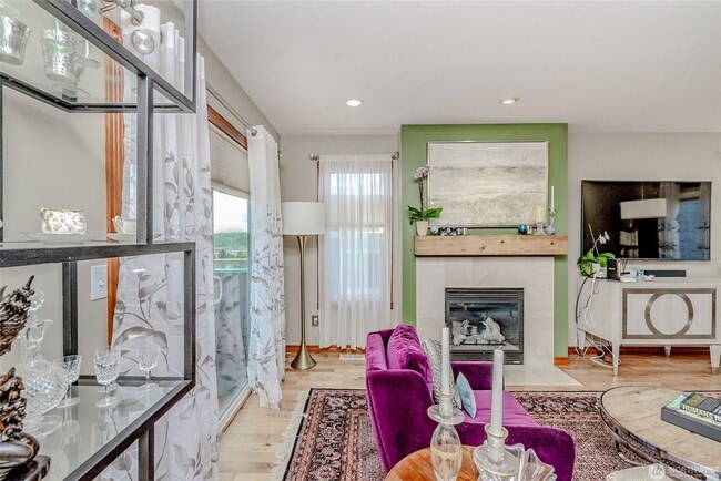 Building Photo - 3Bd/3Ba Seattle House