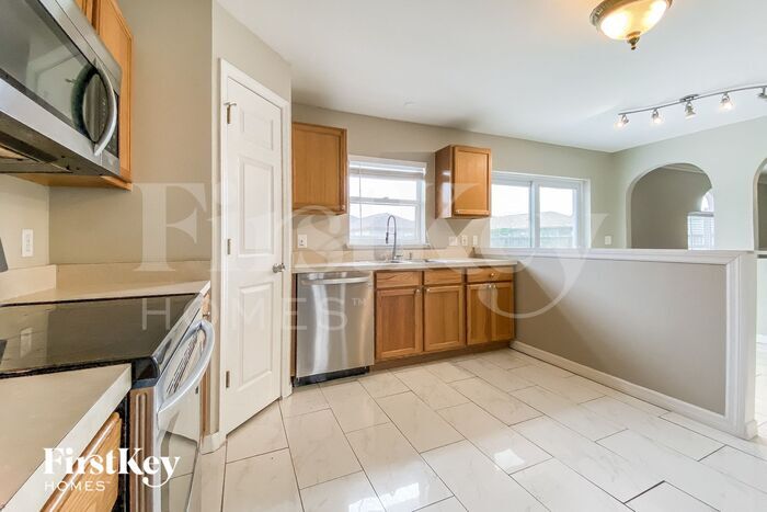 Building Photo - 3813 Sleepy Hill Oaks Loop