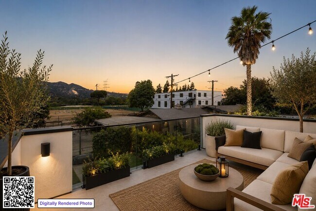 Building Photo - 4326 Edenhurst Ave