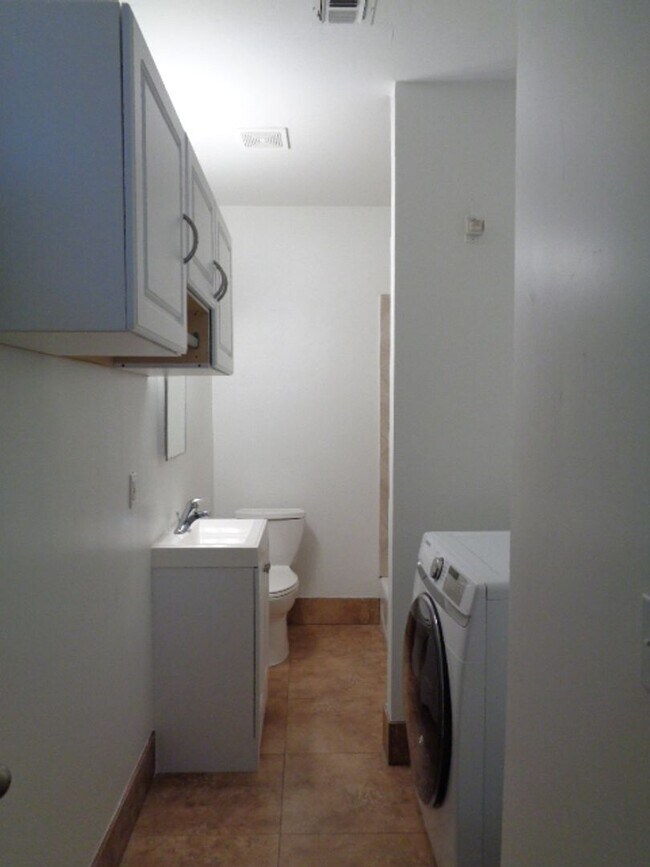 Building Photo - #1026-Downtown Phoenix Rental Properties, LLC