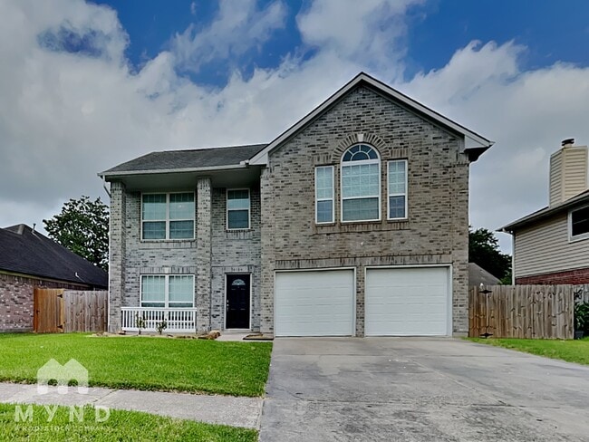 Primary Photo - 4334 Egret Dr