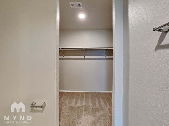 Building Photo - 3914 Colemans Run