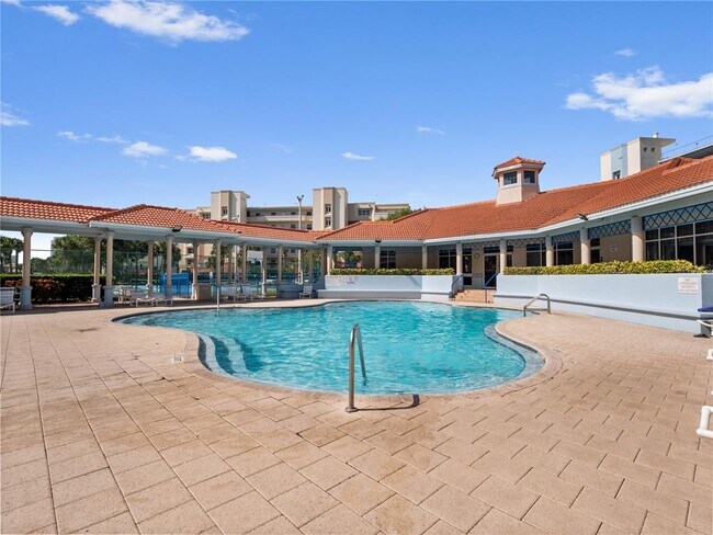 Building Photo - 5300 S Atlantic Ave