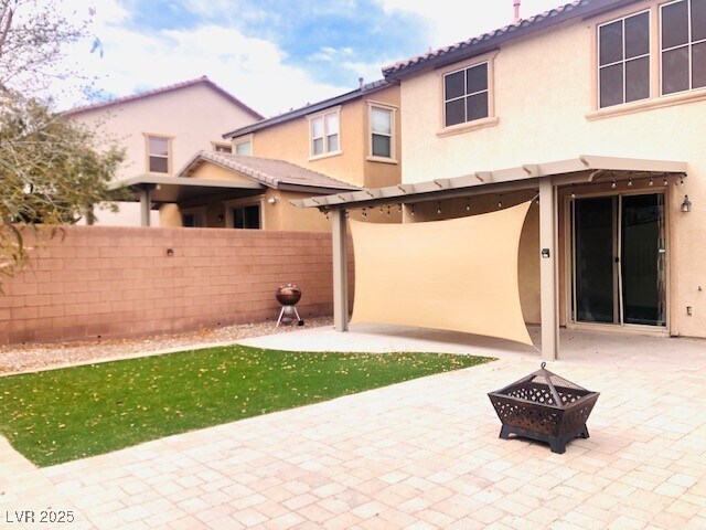 Building Photo - 10741 Beach House Ave
