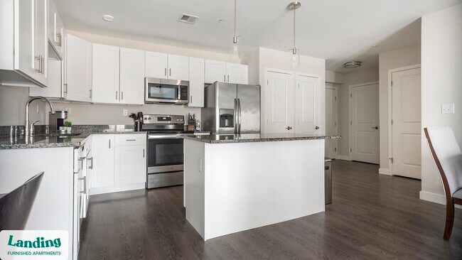 Building Photo - 2 Trl Run