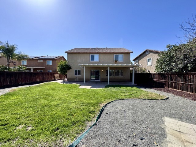 Building Photo - 37876 Amberleaf Ct