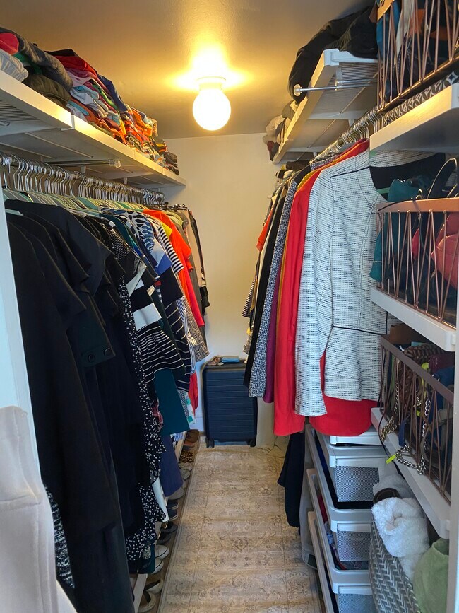 Large Closet w/ Elfa System - 1825 T St NW