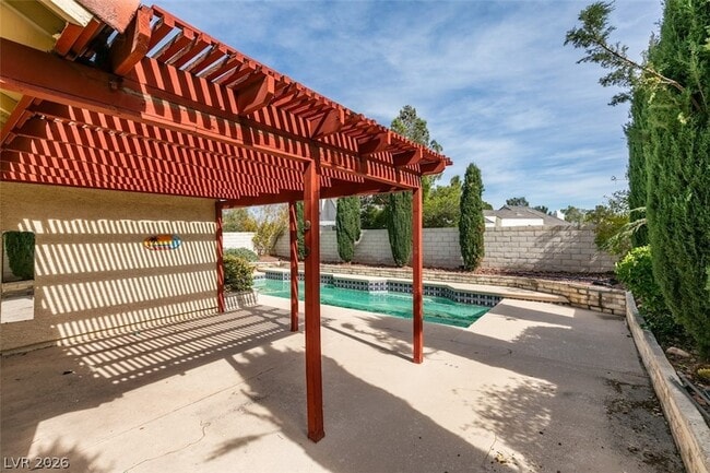 Building Photo - 2708 Eagle Springs Ct