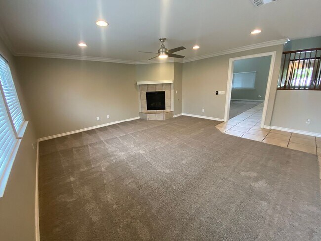 Building Photo - Temecula 4 Bedroom + Loft & Office Available in July