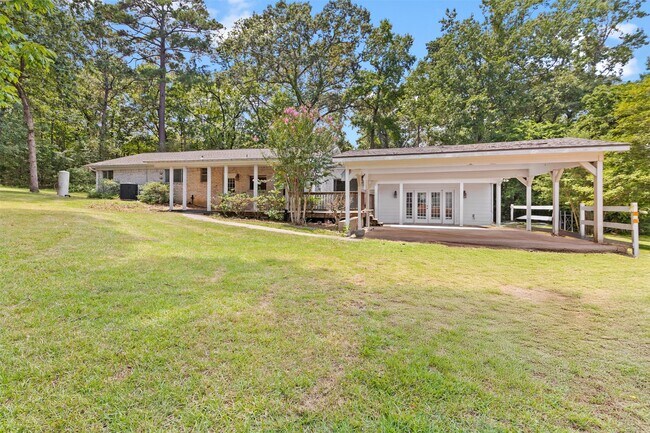 Building Photo - 13750 Cedar Hill Rd