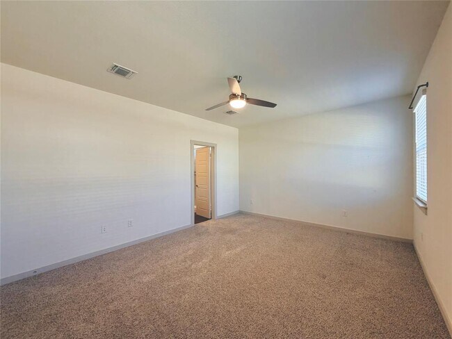 Building Photo - 3008 Louris Ln