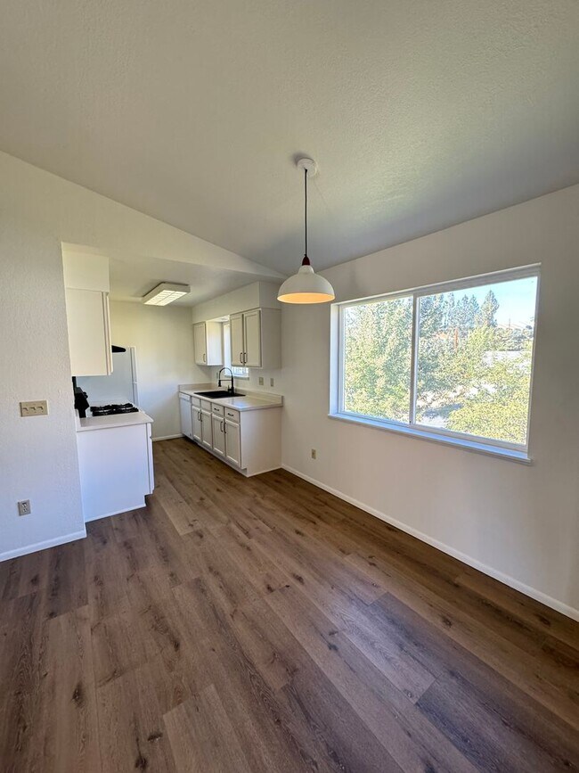 Building Photo - Newly Renovated Farmhouse style unit with new mini split for heating and cooling and garage