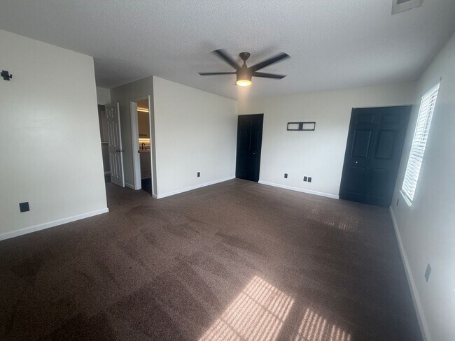 Building Photo - 1755 Polaris Dr