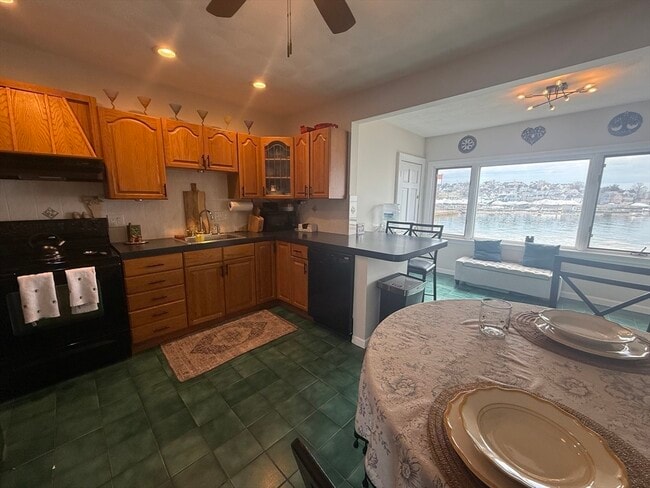 Building Photo - 235 Washington Ave