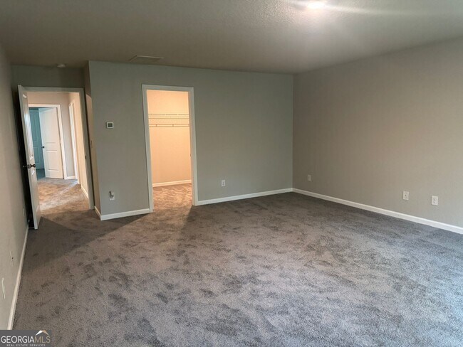 Building Photo - 3475 Ridge Hill Pkwy