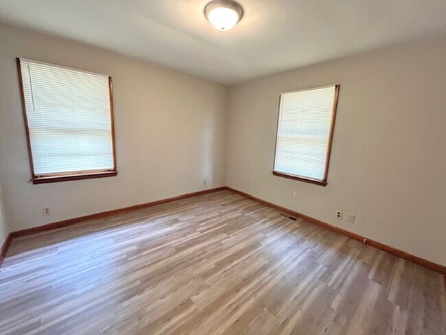Building Photo - Charming 3-Bedroom Home in Huntsville