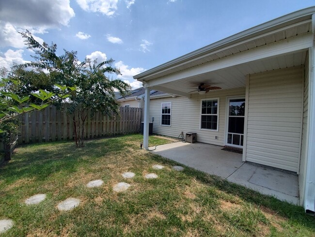 Building Photo - 198 Buckhaven Way