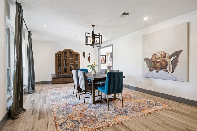 Building Photo - 11531 Gaymoor Dr