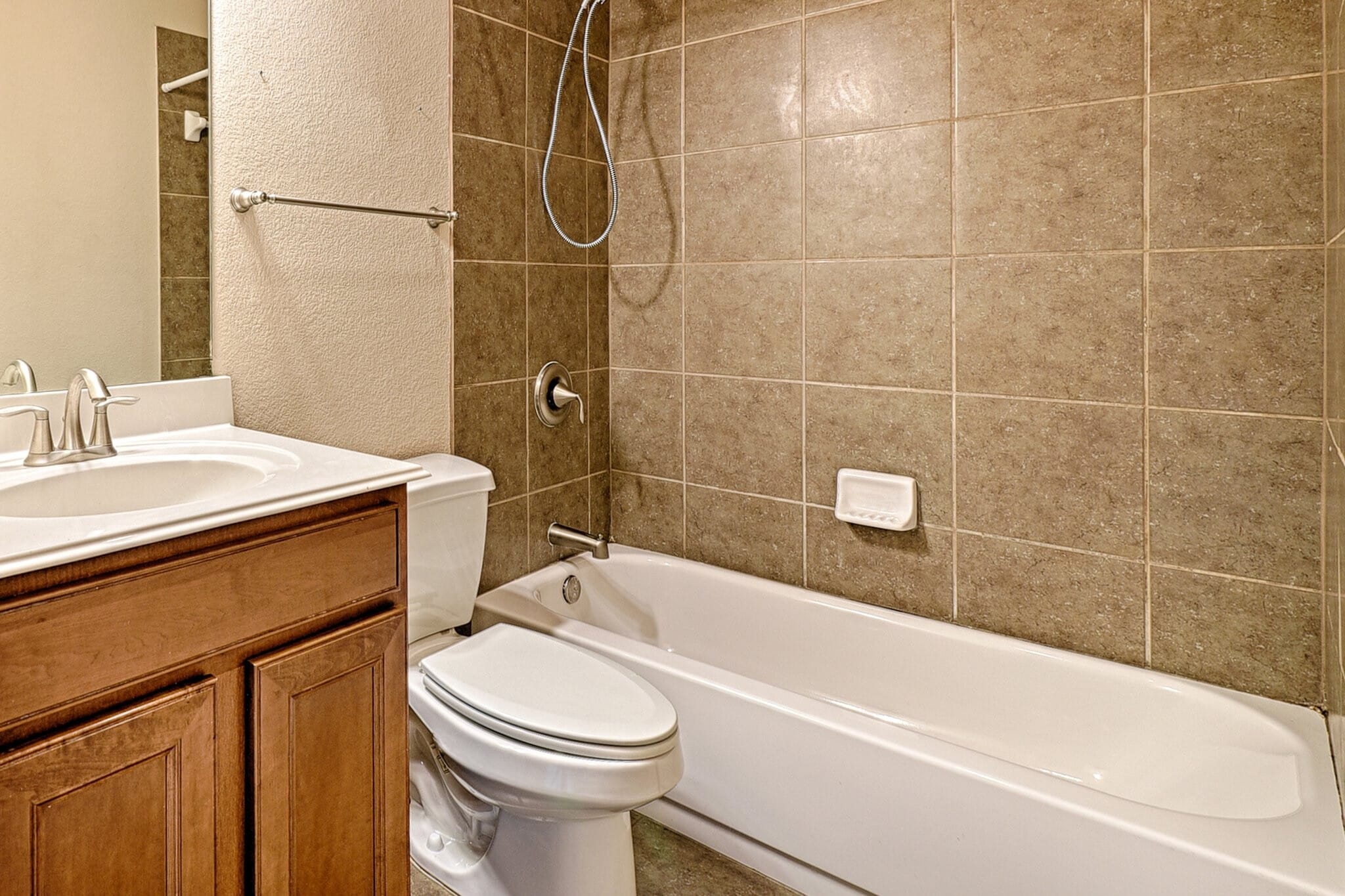 Building Photo - 2326 Stutz Dr