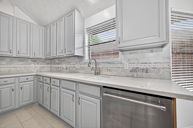 Building Photo - 14115 Withersdale Dr