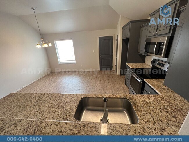 Building Photo - 1110 Preston Trails