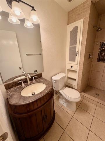 Building Photo - 710 Silverstone Dr