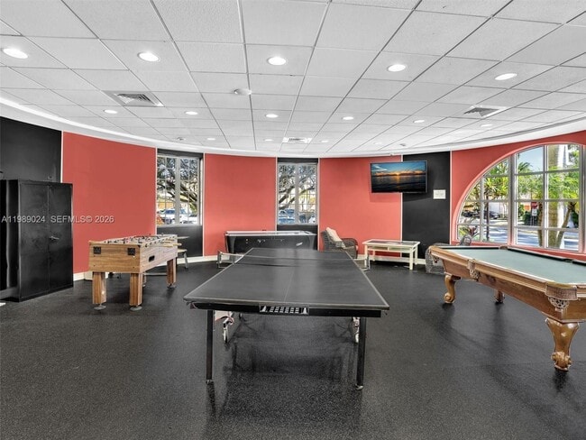 Building Photo - 20780 NE 32nd Ave