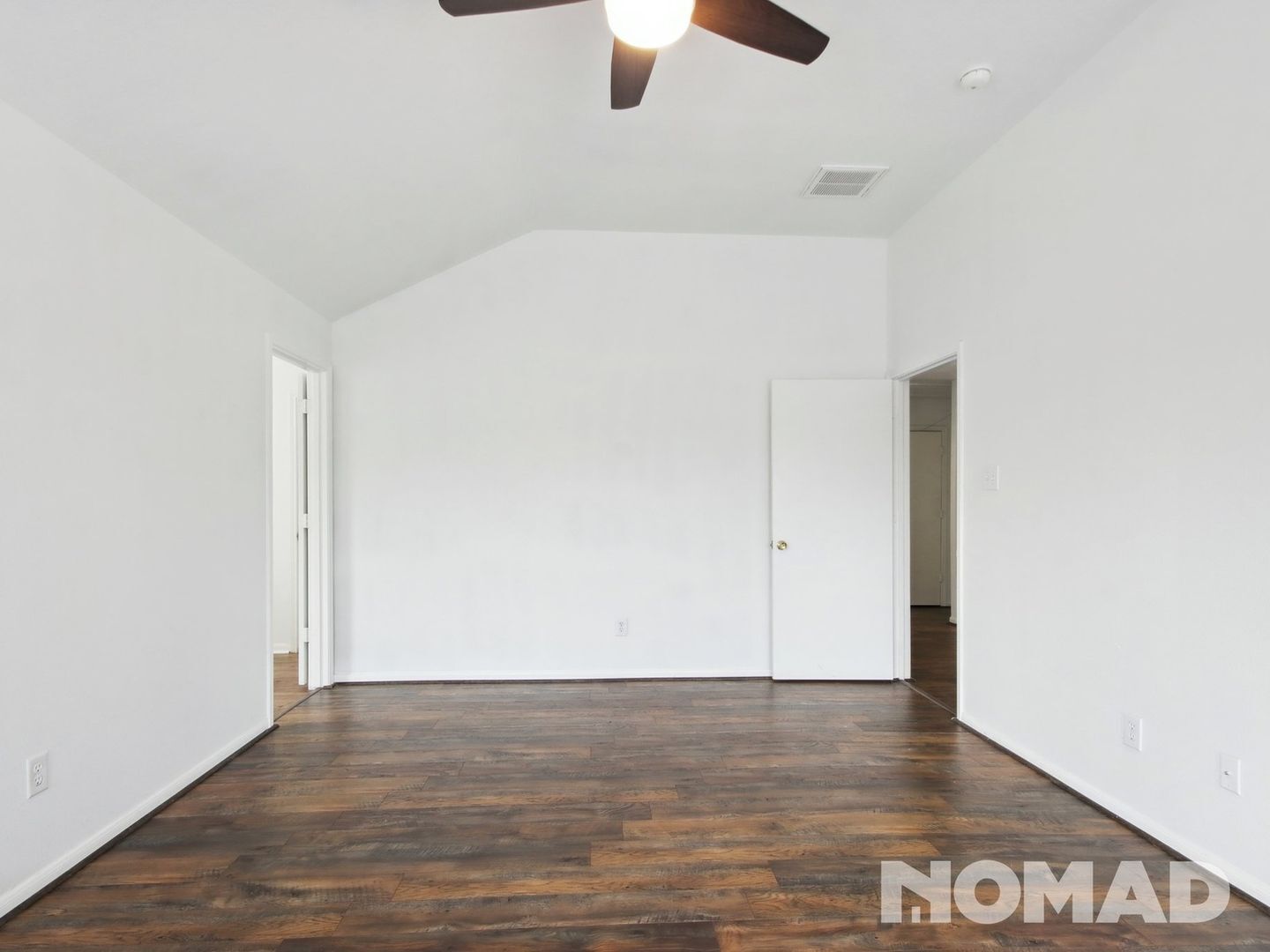 Building Photo - 18518 Knob Hill Lake Ln