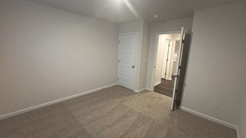 Building Photo - 119 Wellspring Rd