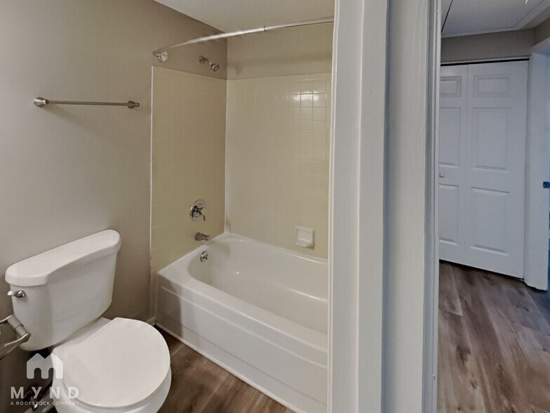 Building Photo - 2932 Rural Hill Ct