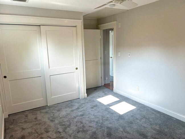 Building Photo - 3 A Allen St