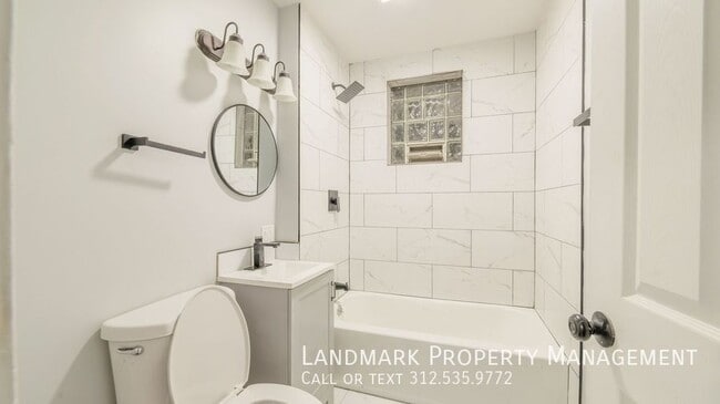 Building Photo - 1843 W 54th St