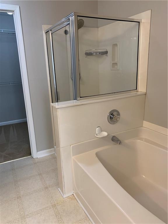 Building Photo - 2245 Dandridge Dr