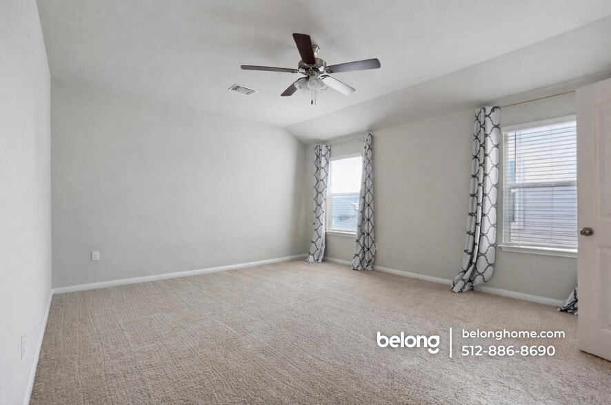 Building Photo - 2920 Maryanne Ln