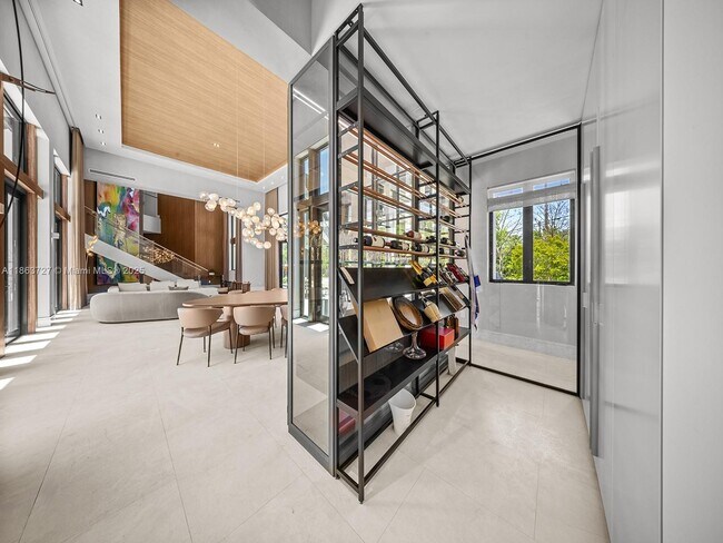 Building Photo - 5700 SW 91st St