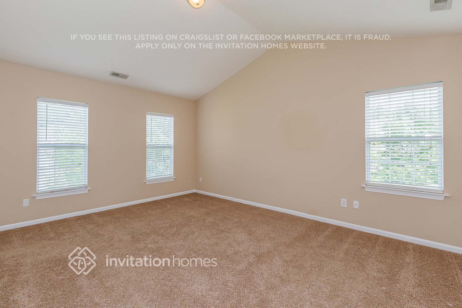 Building Photo - 14812 Pomerol Ln