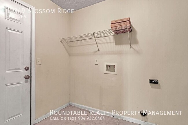 Building Photo - 11349 Blossom Ridge Dr