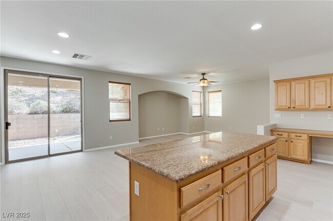 Building Photo - 1221 Sonatina Dr