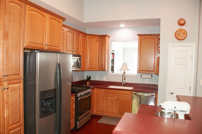 Building Photo - 21672 Kings Crossing Terrace