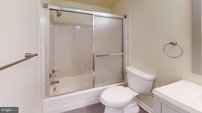 Building Photo - 1438 Meridian Pl NW