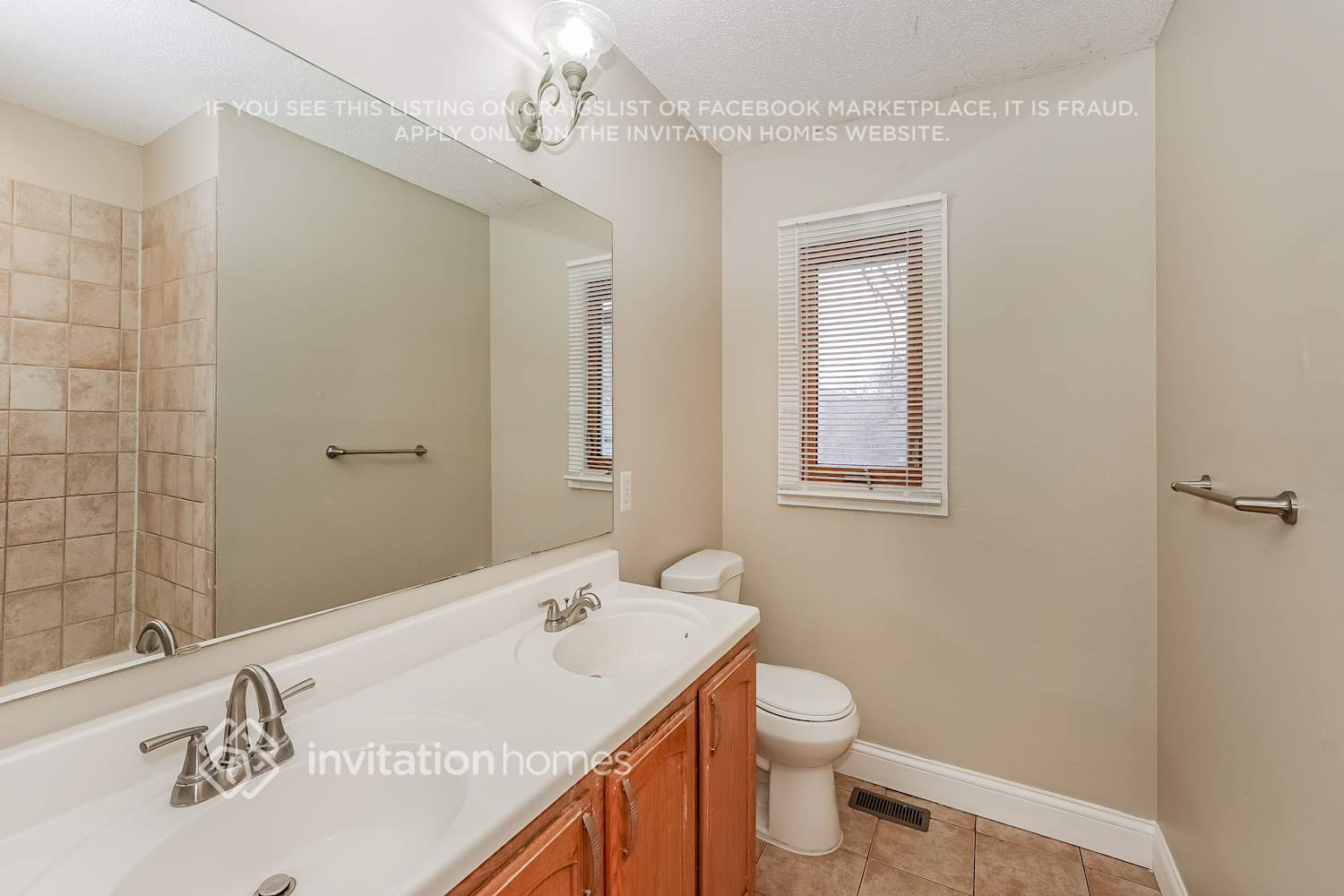 Building Photo - 4648 Caribou Dr