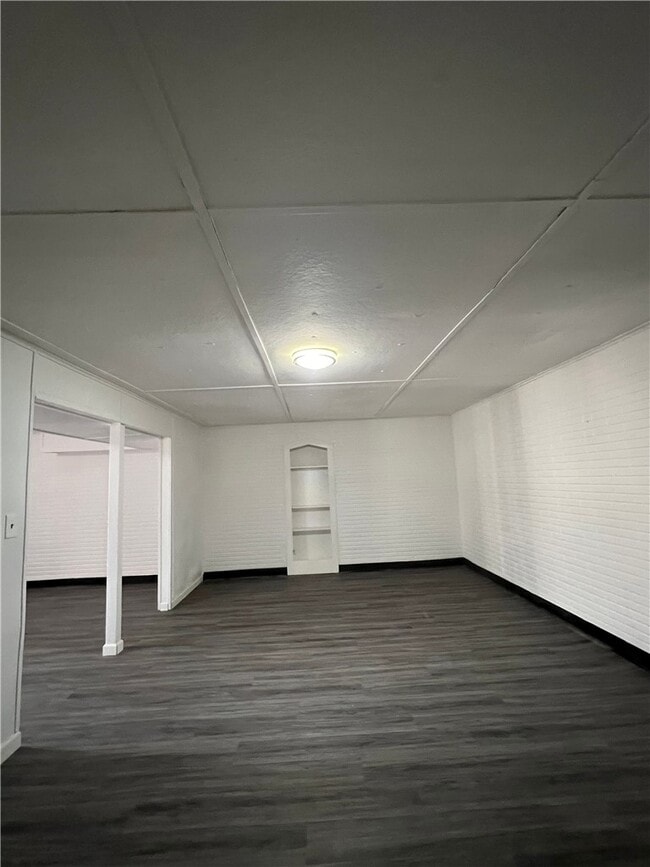 Building Photo - 10 Brig Dean Rd