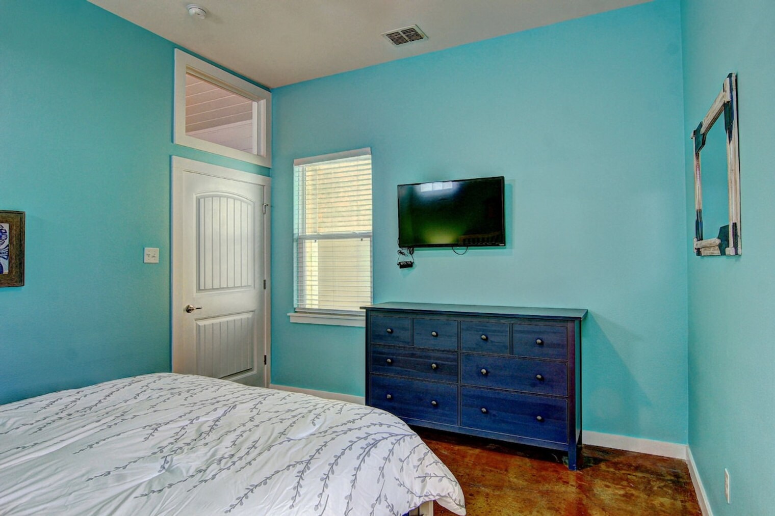 Building Photo - 2212 TX-361