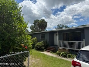 Building Photo - 7244 Sandhurst Rd S