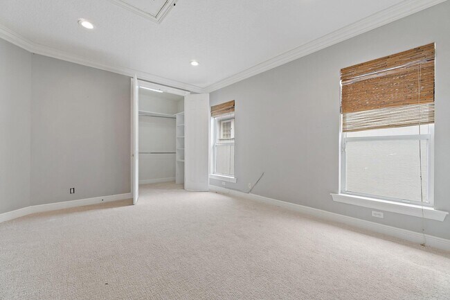 Building Photo - 702 Maritime Way