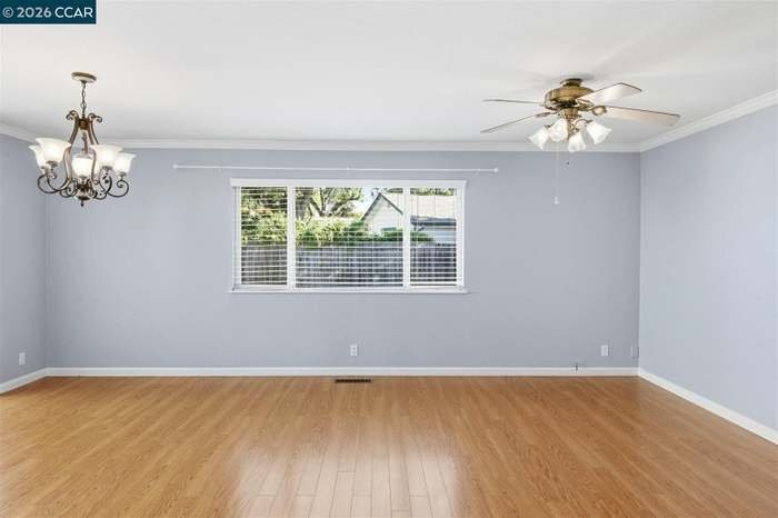 Building Photo - 55 Ceemar Ct