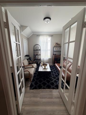 Building Photo - 1300 Starling St