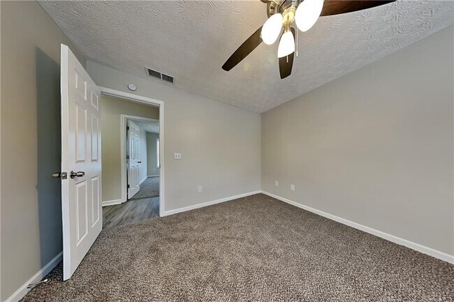 Building Photo - 4237 Webb Meadows Dr