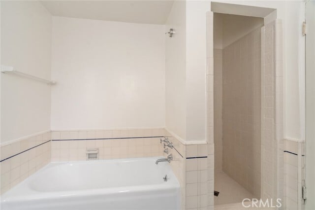 Building Photo - 3136 Griffith Park Blvd