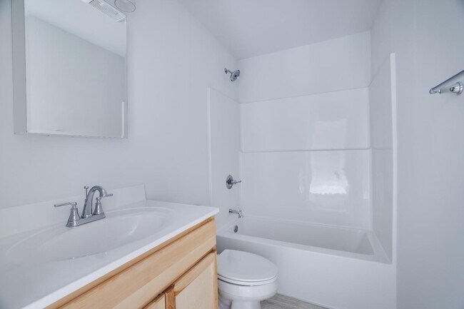 Building Photo - 8206 Natures Dr